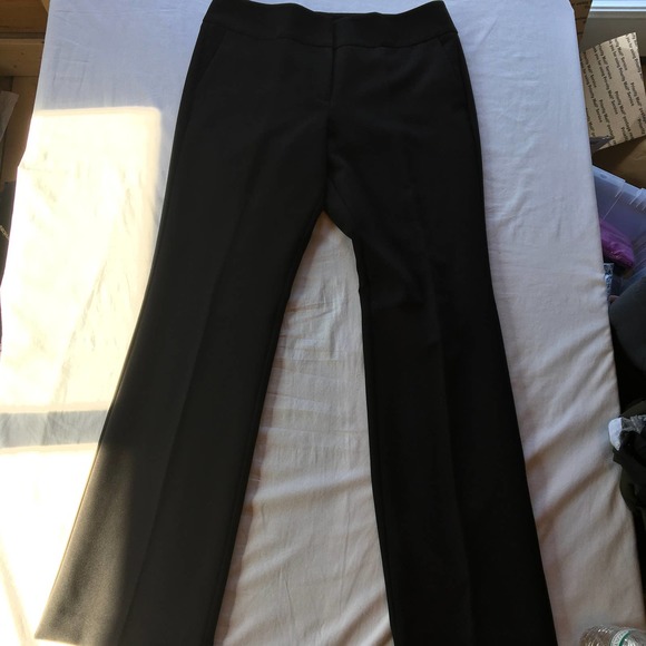 EUC Ann Taylor Black Pant Size 8 - Picture 1 of 7
